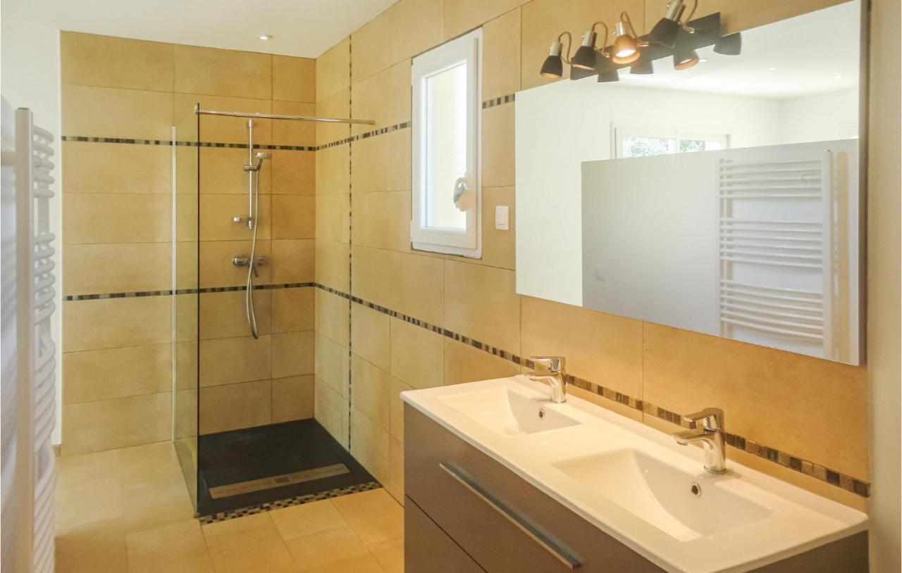 Stunning Home In Salles Daude With Wifi Εξωτερικό φωτογραφία